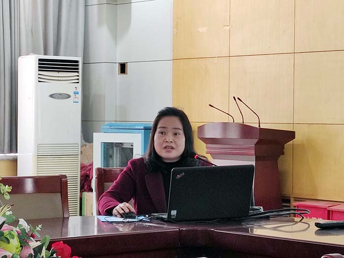伟德国际BETVlCTOR举办《从疫情防控看制度优势》专题教育报告2.jpg
